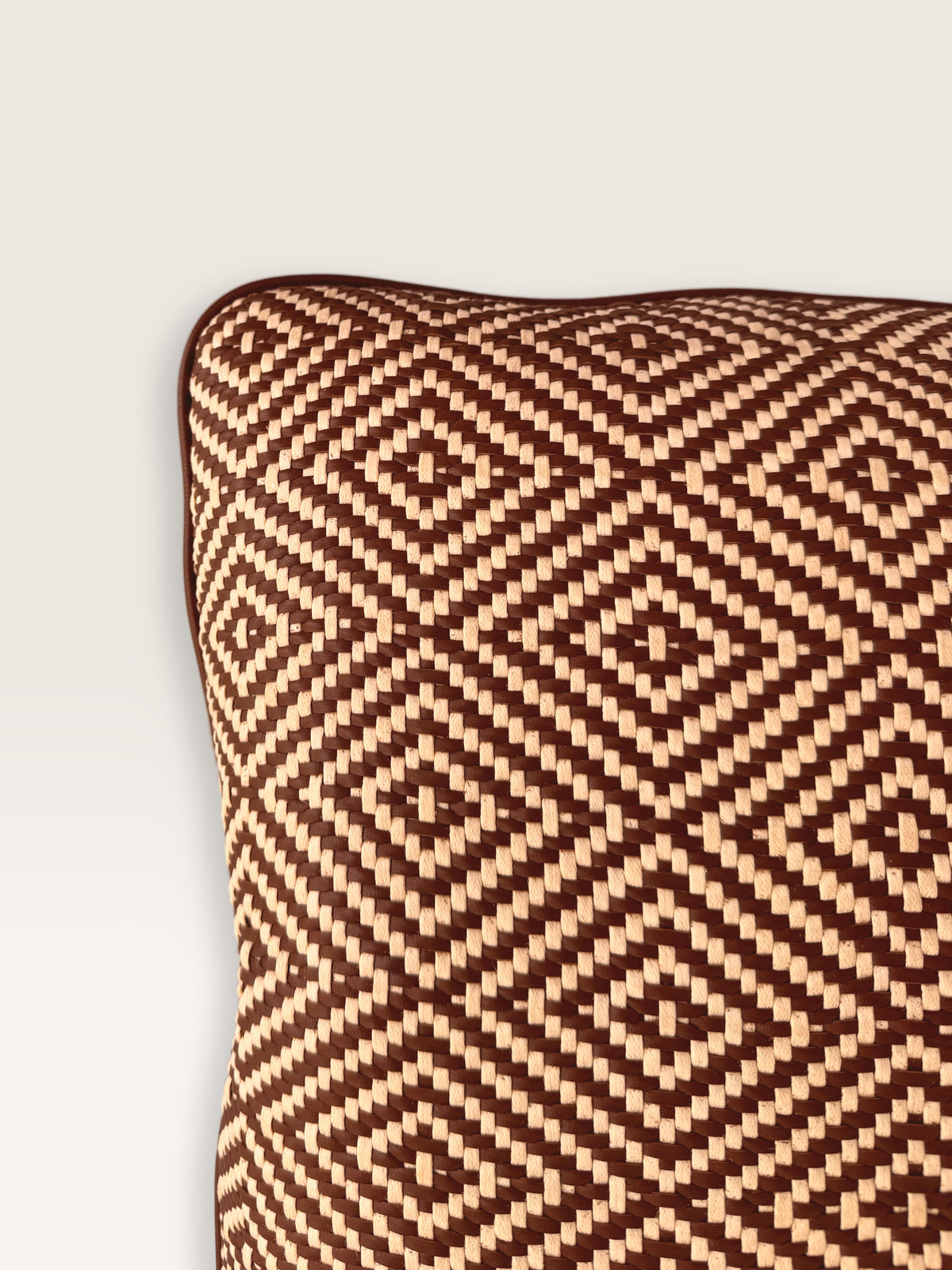 LOSANGE | CHESTNUT ECRU