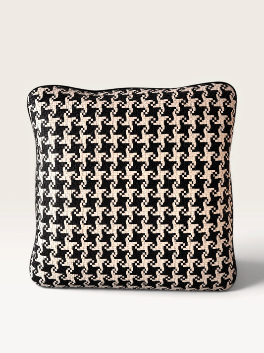 HOUNDSTOOTH | BLACK WHITE