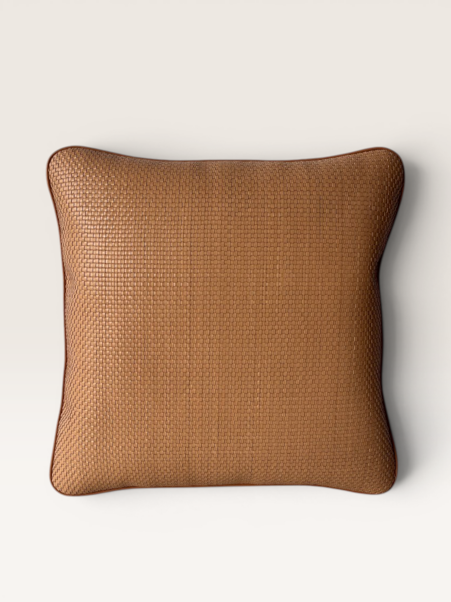 Classic Cushion I Nude